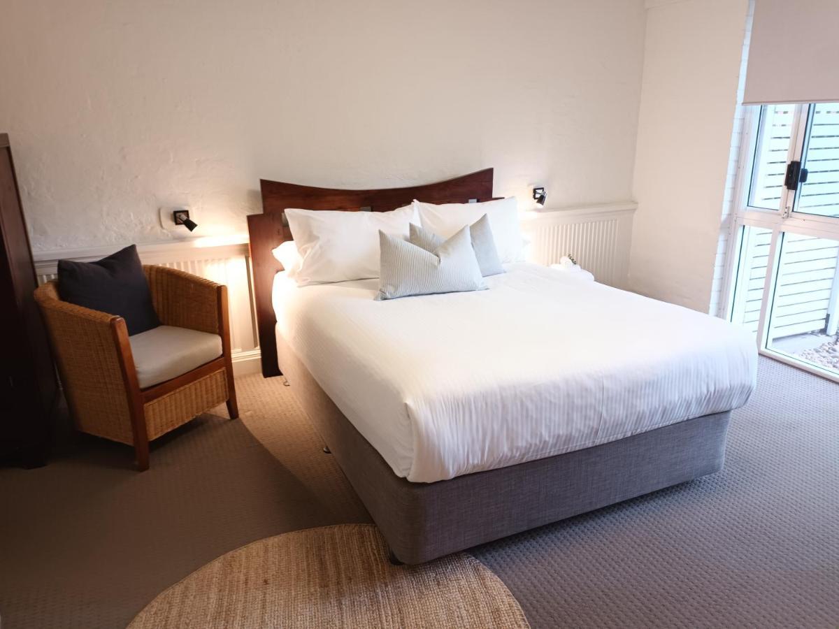 Bay Breeze Boutique Accommodation Batemans Bay Exterior foto