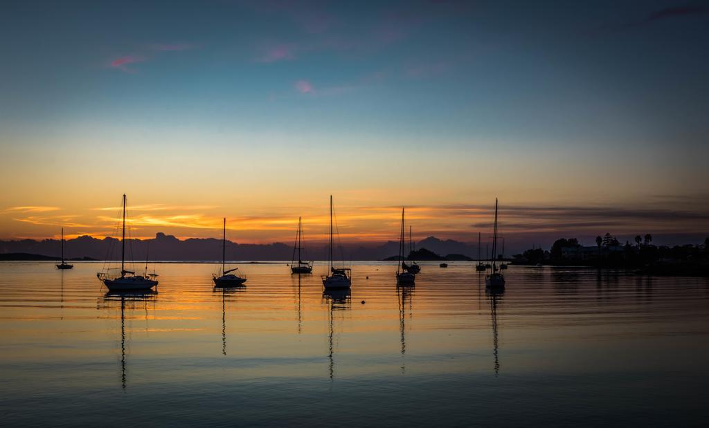 Bay Breeze Boutique Accommodation Batemans Bay Exterior foto